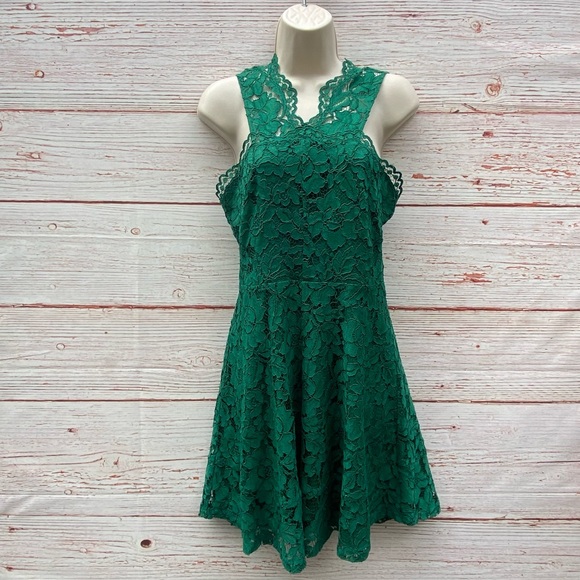 Sandro Riviera Lace Mini Dress in Green Sz 2 - Picture 2 of 15